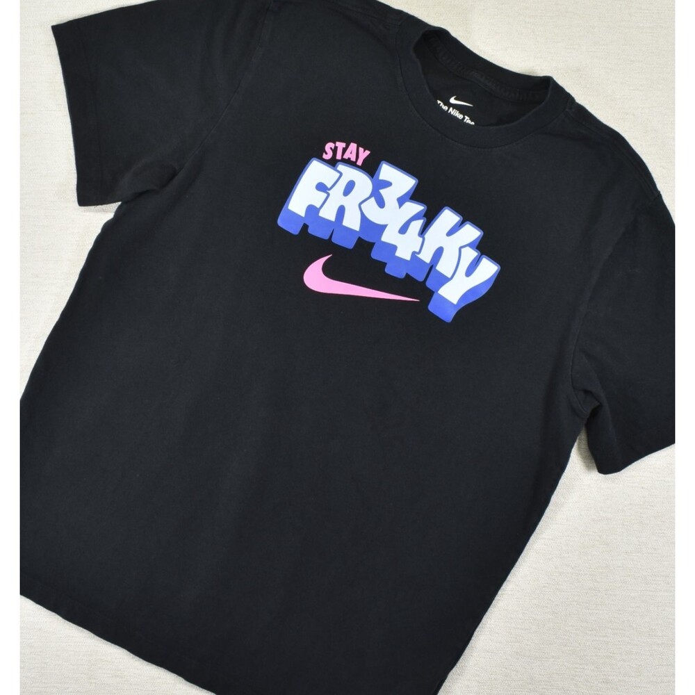 Nike Giannis Antetokounmpo Stay Freaky T Shirt Mens Medium Black Swoosh Graphic
